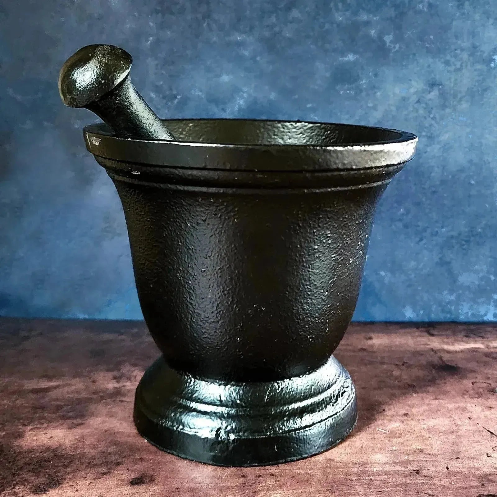 Iron Mortar and Pestle - 4.25 display picture 1