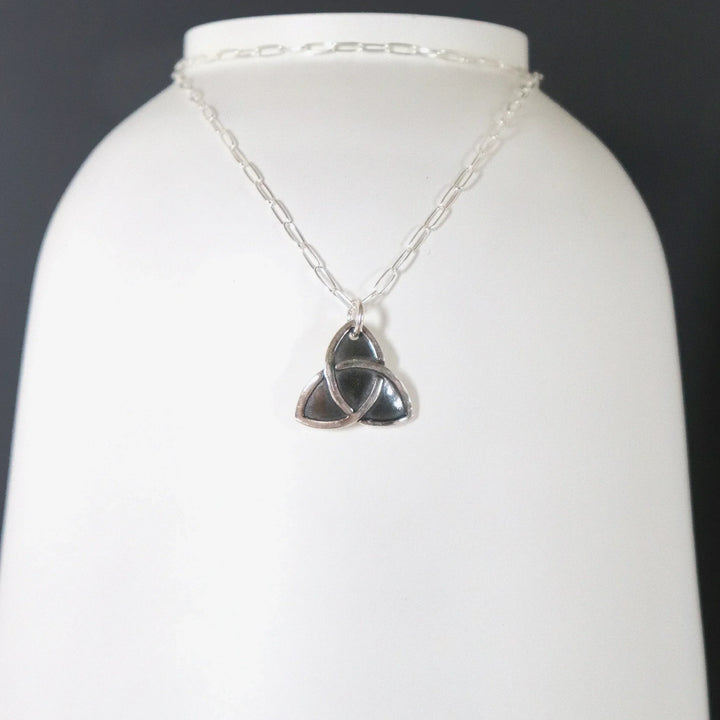 Trinity Knot Pendant Jewelry on 18-Inch Sterling Chain