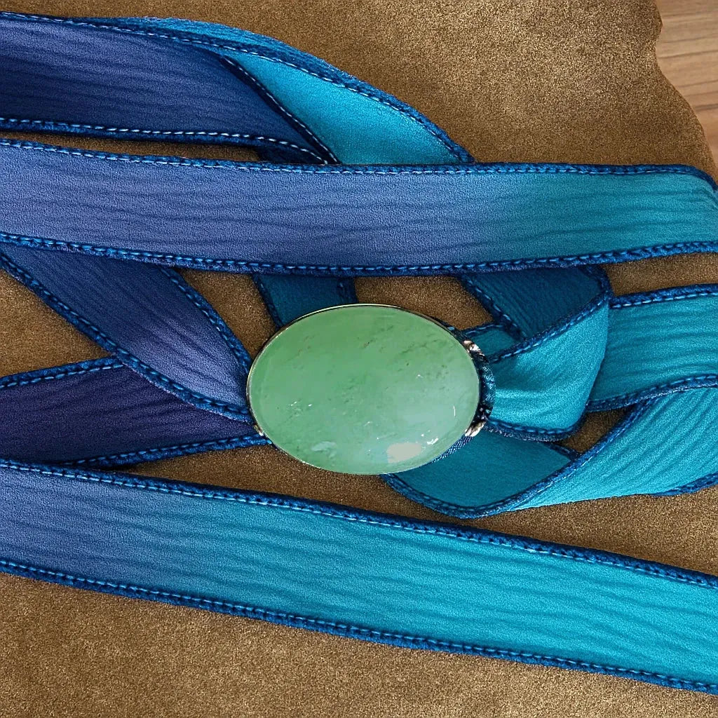 Green Aventurine Silk Wrap Bracelet – Chakra Healing & Prosperity