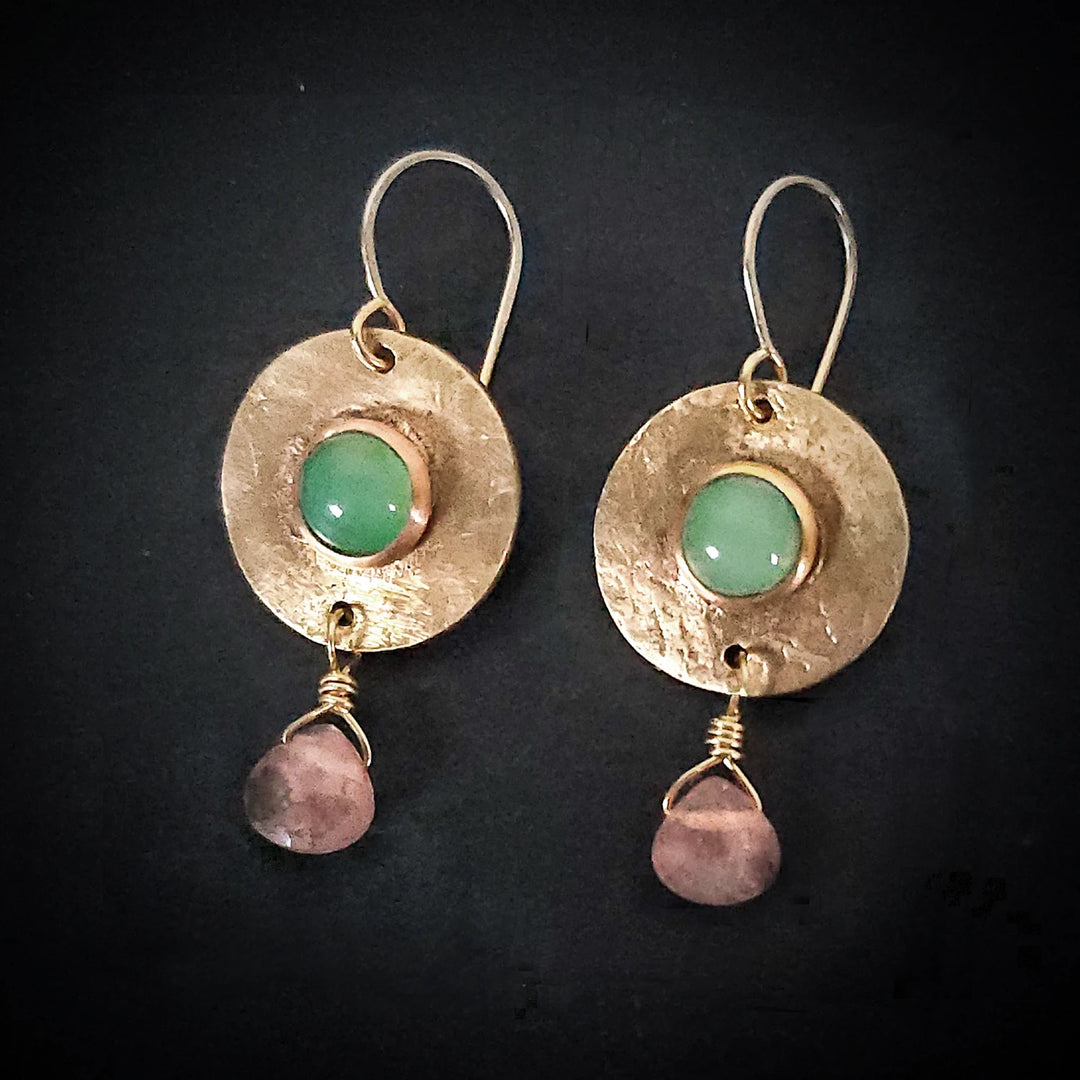 Green Aventurine & Strawberry Quartz Earrings – Handcrafted with Bronze and Gold